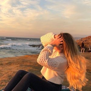 Forever 21 | Medium |